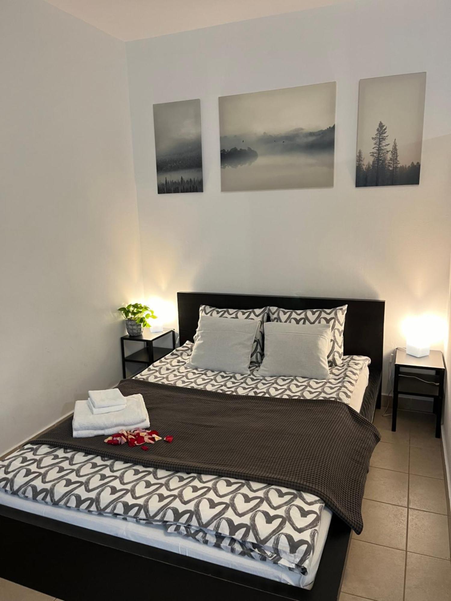 City Center Apartments With Optional Garage ブダペスト エクステリア 写真