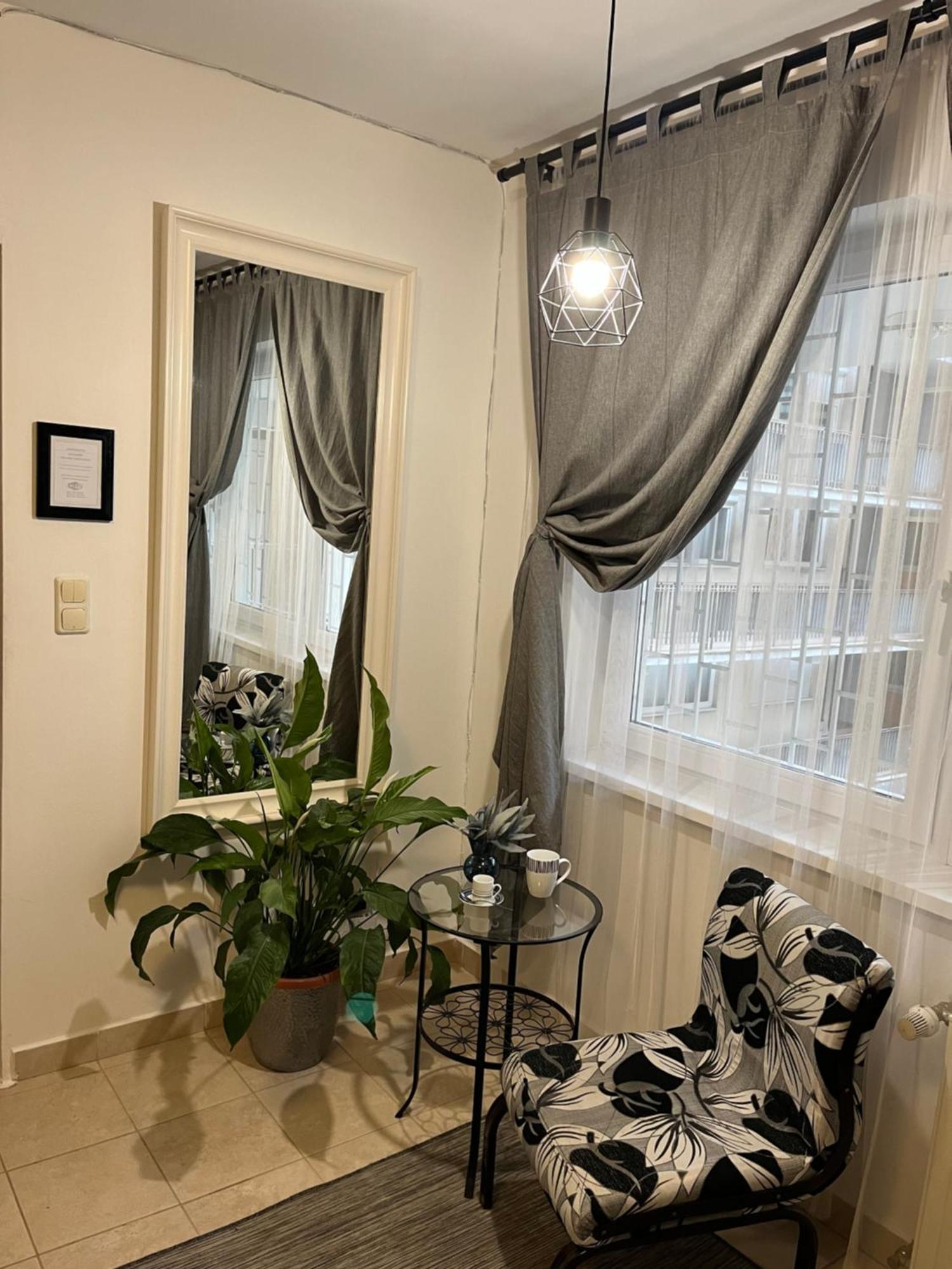 City Center Apartments With Optional Garage ブダペスト エクステリア 写真